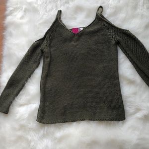 Open shoulder sweater army green